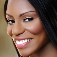 Denee Busby Nahé