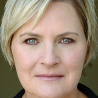 Denise Crosby Nahé