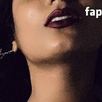 Desi Royalty Nahé