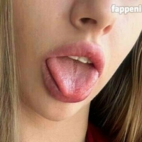 di_hot_1 Nahé