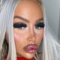 Dolly Bitch Nahé