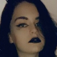Donatella Dahlia Nahé