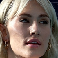 Elena Tsagrinou Nahé