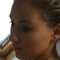 Elesha Arnfield Nahé
