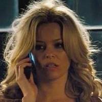 Elizabeth Banks Nahé