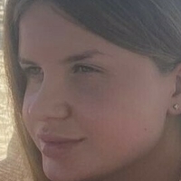 elizabethnyk Nahé