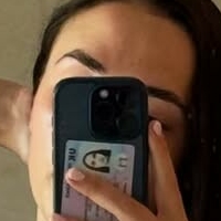 Ella Mills Nahé