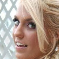 Ember Reigns Nahé