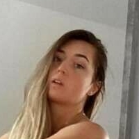 emiliy2876 Nahé