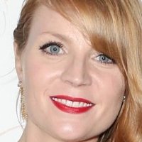 Emily Tarver Nahé