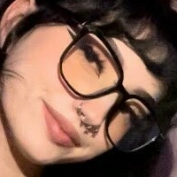 Emilyy Manson Nahé