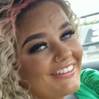 Emma J Nahé