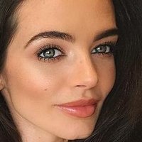 Emma McVey Nahé