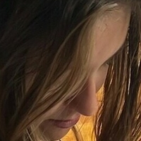 emma_walkerx Nahé