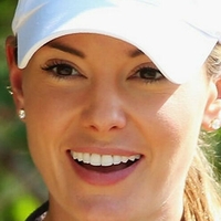 Erica Stoll Nahé