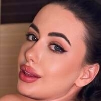 eva_rouge Nahé