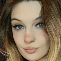 Eva Zolia Nahé