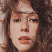 Fern Riddell Nahé
