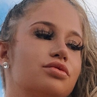freestellaandrewsss Nahé