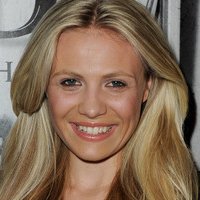 Gabby West Nahé