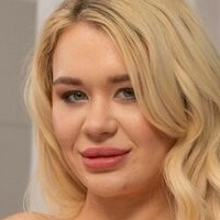 Gina Varney Nahé