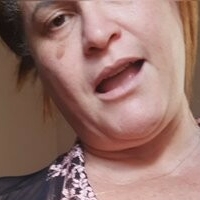 Hester Coroa Nahé