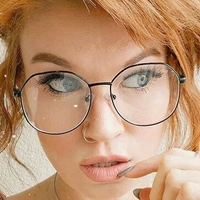 Hollie Bennett Nahé