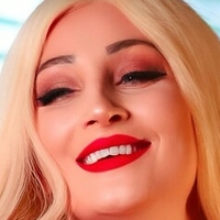 Holly Wolf Nahé