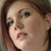 Housewifeginger Nahé