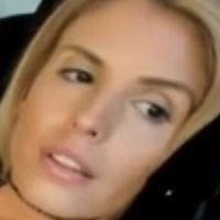 Ich suche den Namen von dieser süßen Cam-Girl Dame! Nahé