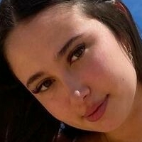 Issy H Nahé
