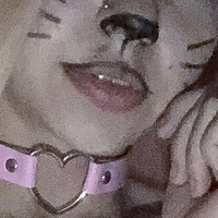 itty_bitty_baddie Nahé
