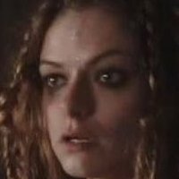 Izzie Steele Nahé