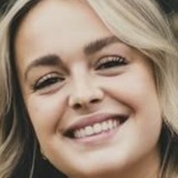 Izzy Hammond Nahé