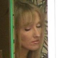 Janel Moloney Nahé