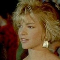 Janelle Brady Nahé