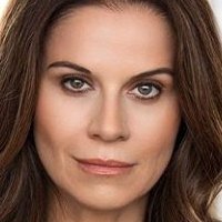 Jennifer Bini Taylor Nahé