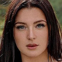 Jennifer Degenhart Nahé