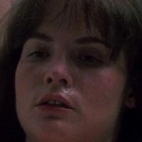 Jennifer Jason Leigh Nahé