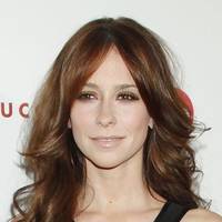 Jennifer Love Hewitt Nahé