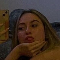 Jess Blackburn Nahé