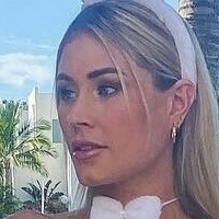 Jess Taylor Nahé