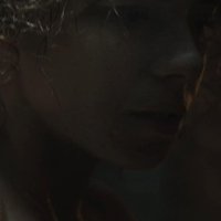 Jessie Buckley Nahé
