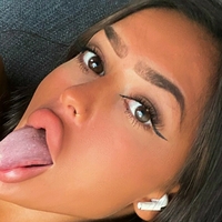 joannabailessfree4u Nahé