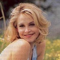 Josie Bissett Nahé