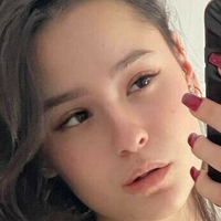 julia_kiss Nahé