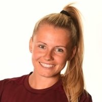 Julia Simic Nahé