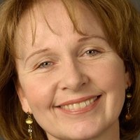 Kate Burton Nahé
