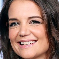 Katie Holmes Nahé