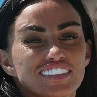 Katie Price Nahé